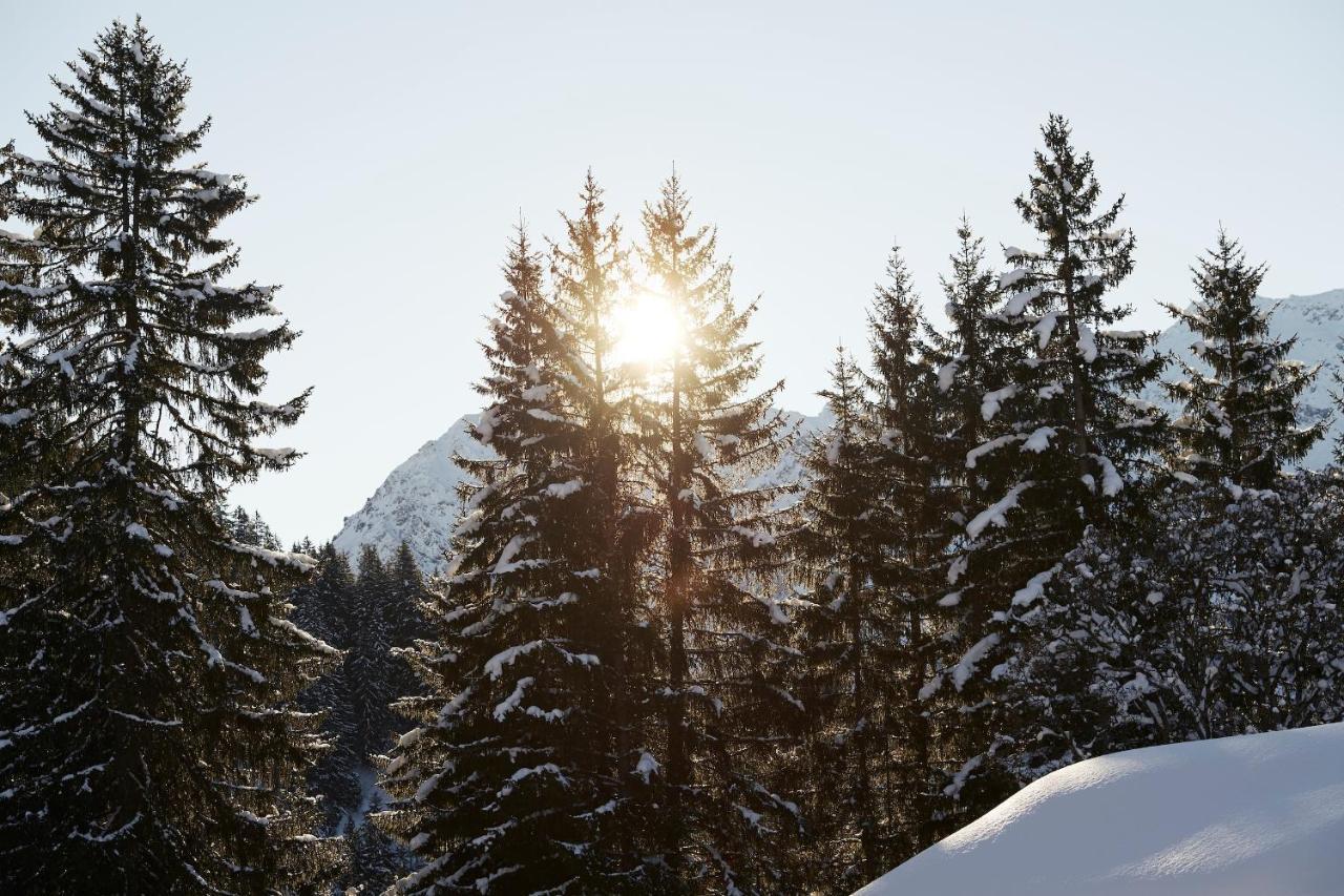 Berghaus Alpenroesli Hotel Klosters Exterior photo